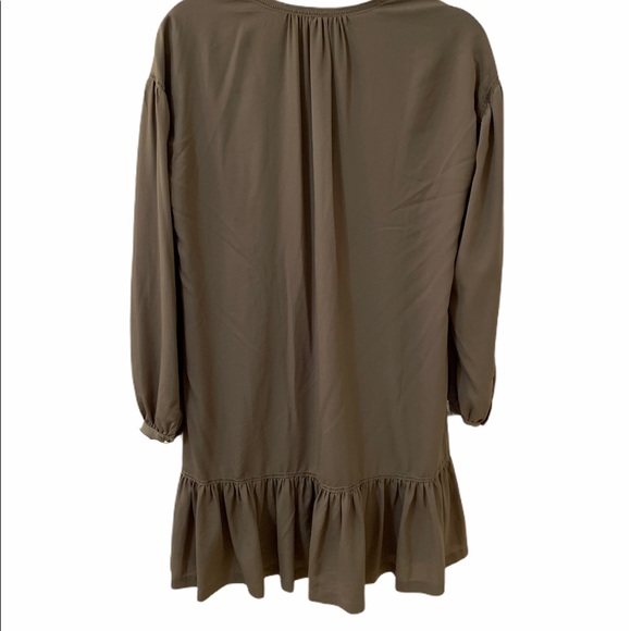 Green Drop Waist Long Sleeve Dress - Picture 3 of 7